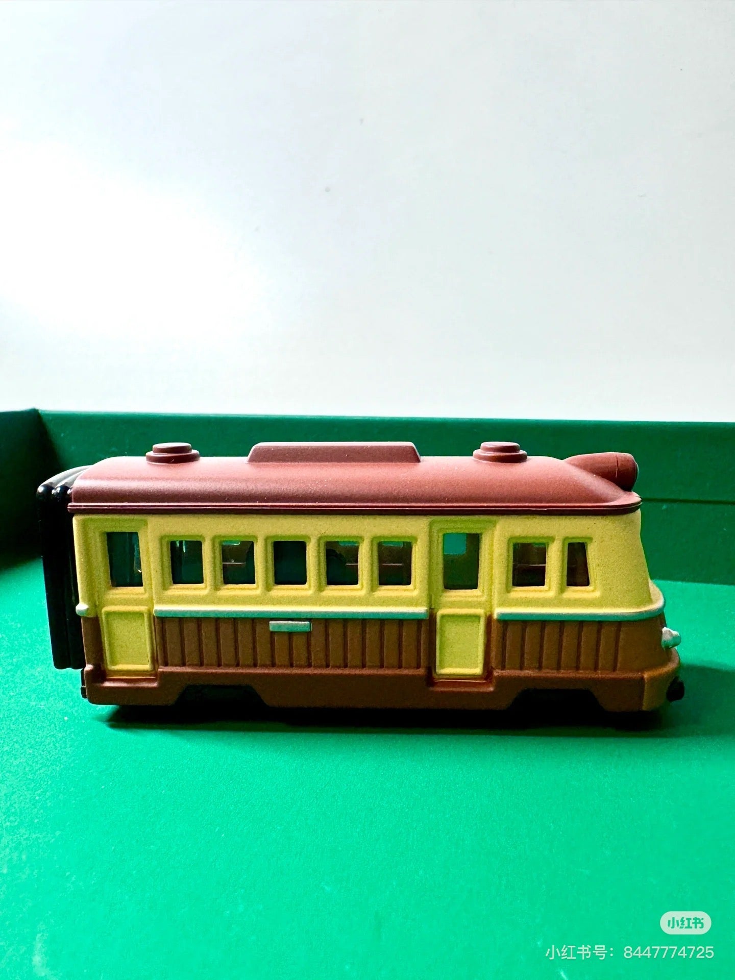 Tomica|Takara Tomy Dream Tomica Full of Ghibli 03 Spirited Away Sea Railway 多美卡 × 吉卜力宫崎骏《千与千寻》海原电铁玩具车模型/摆件|长约40mm