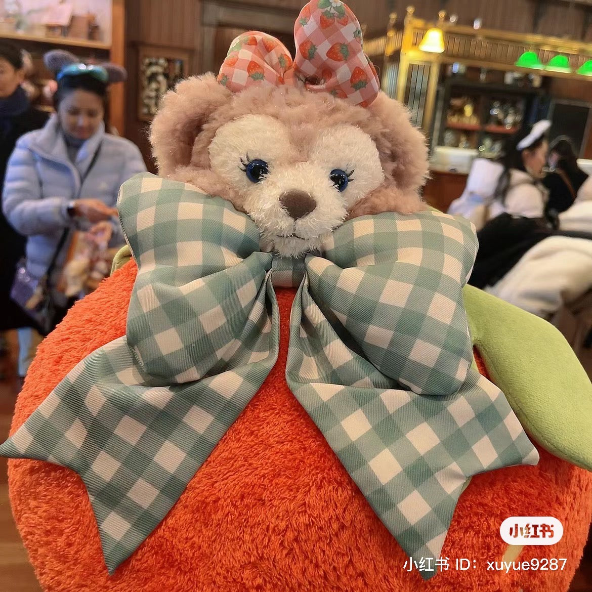 Disney迪士尼|草莓情人节限定雪莉玫草莓抱枕