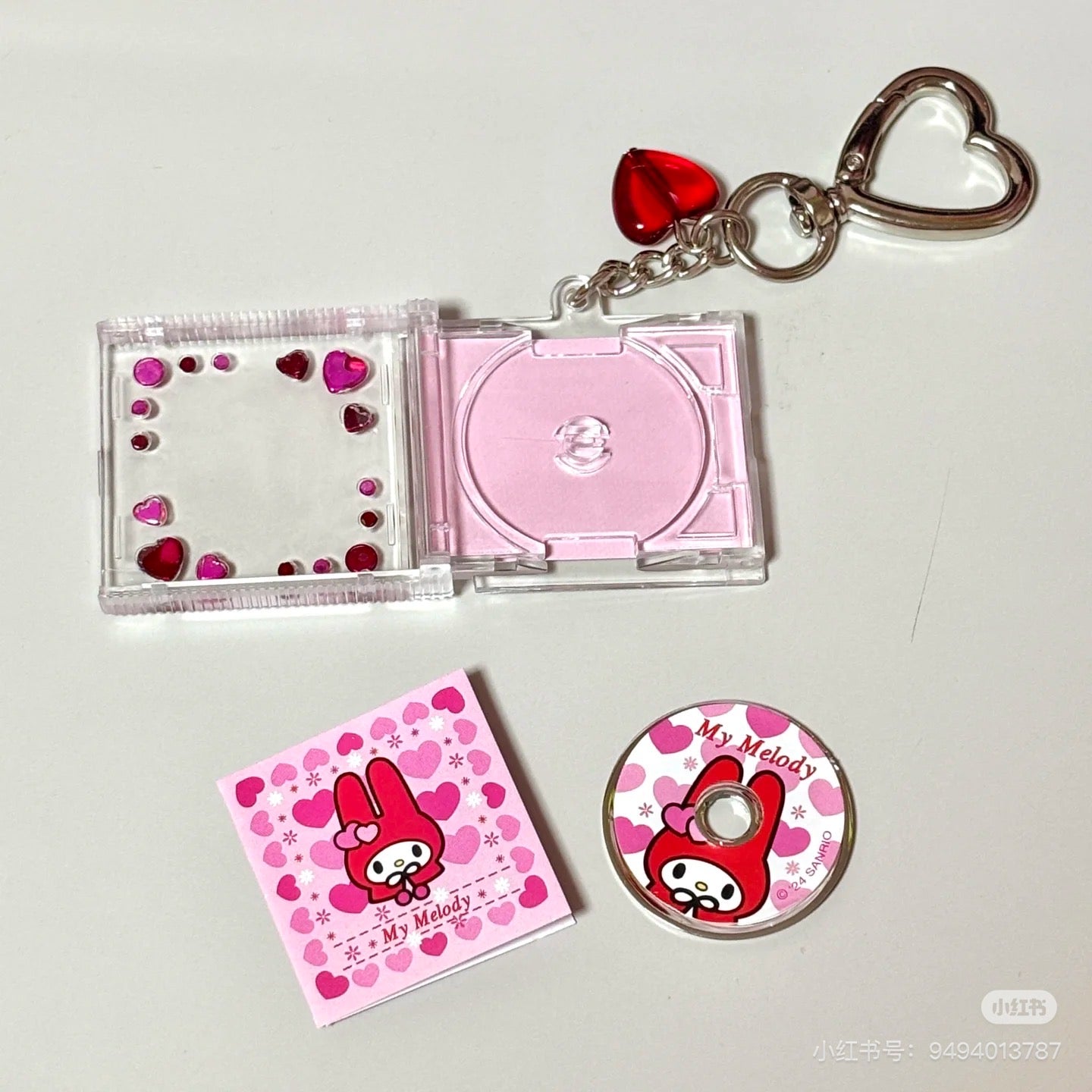 Sanrio|Secret CD Style Keychain - Our Heisei Pop Blind Box 平成复古钻石CD钥匙扣盲盒/全6种|1枚入