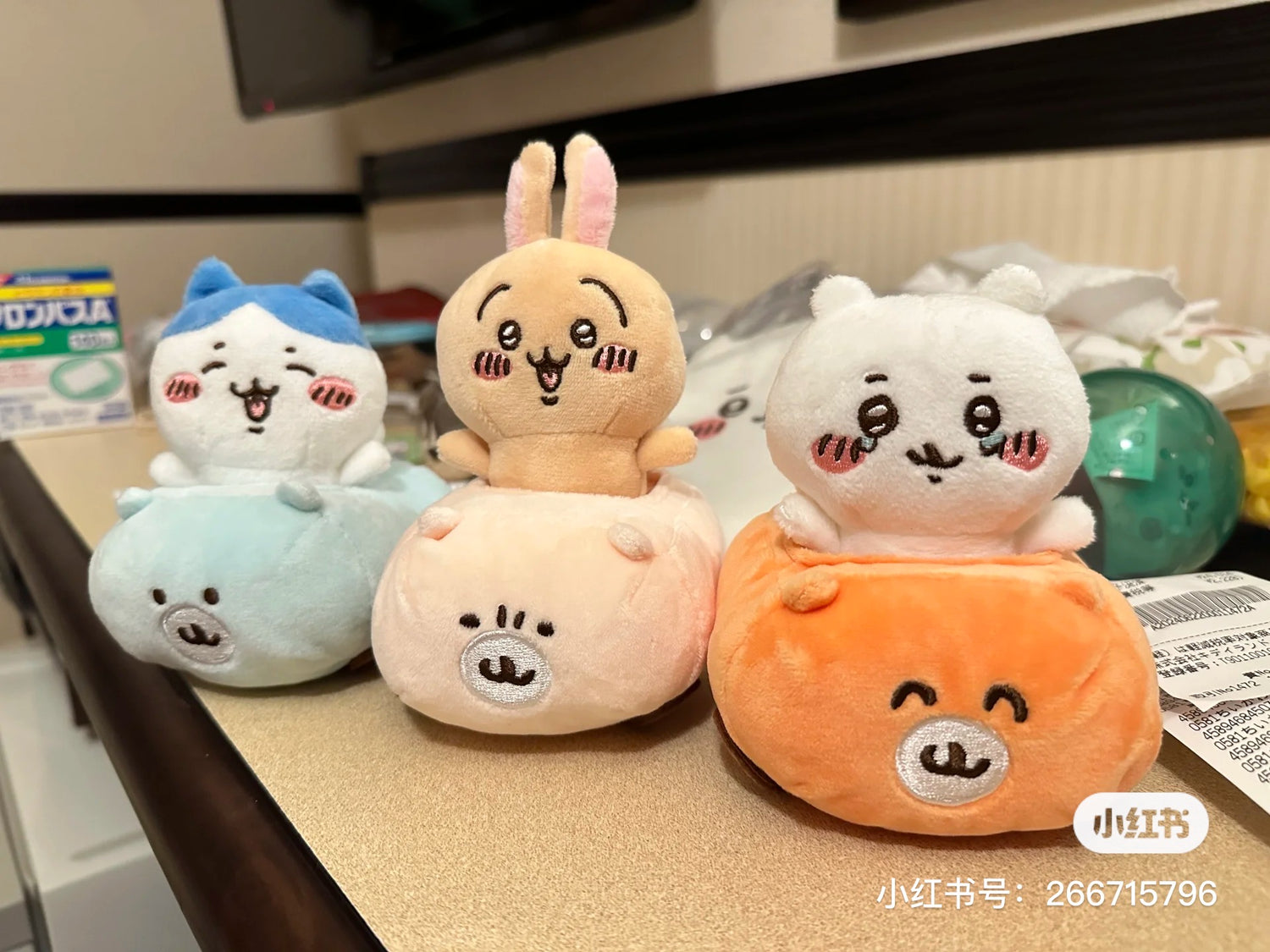 Chiikawa 吉伊卡哇|宝宝们开车玩偶/玩偶可以和汽车分开|约H110 x W90 x D100mm