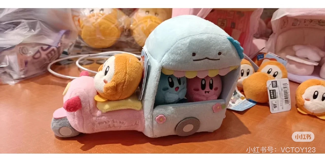 Sumikko gurashi角落生物|San-x Sumikko Gurashi Scene Plush Toy "Flower Wagon" 水龙花车鲜花速递毛绒场景沙包玩偶/摆件|约150 × 210 × 85 毫米