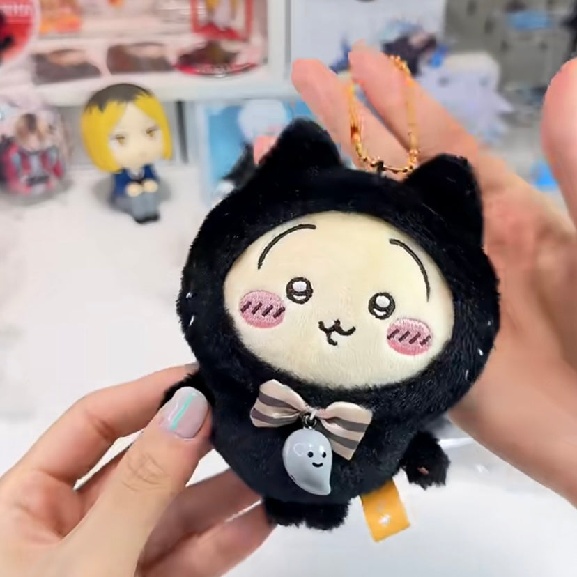 Chiikawa 吉伊卡哇|Plush Keychain Usagi Black Cat Ver万圣节限定黑猫毛绒玩偶挂件/包挂/铃铛会响很可爱|约H120×W85×D70mm