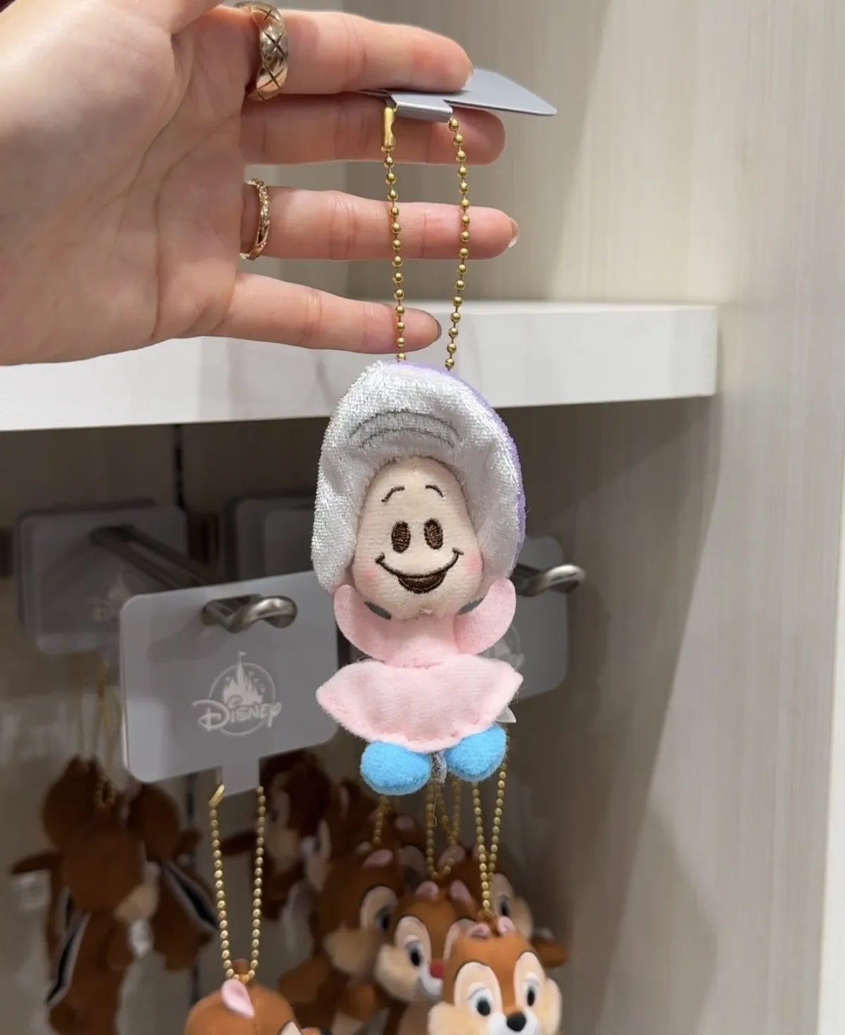 Disney|Young Oyster Plush mini Keychain牡蛎宝宝毛绒挂件/包挂|约H9×W5.5×D3cm