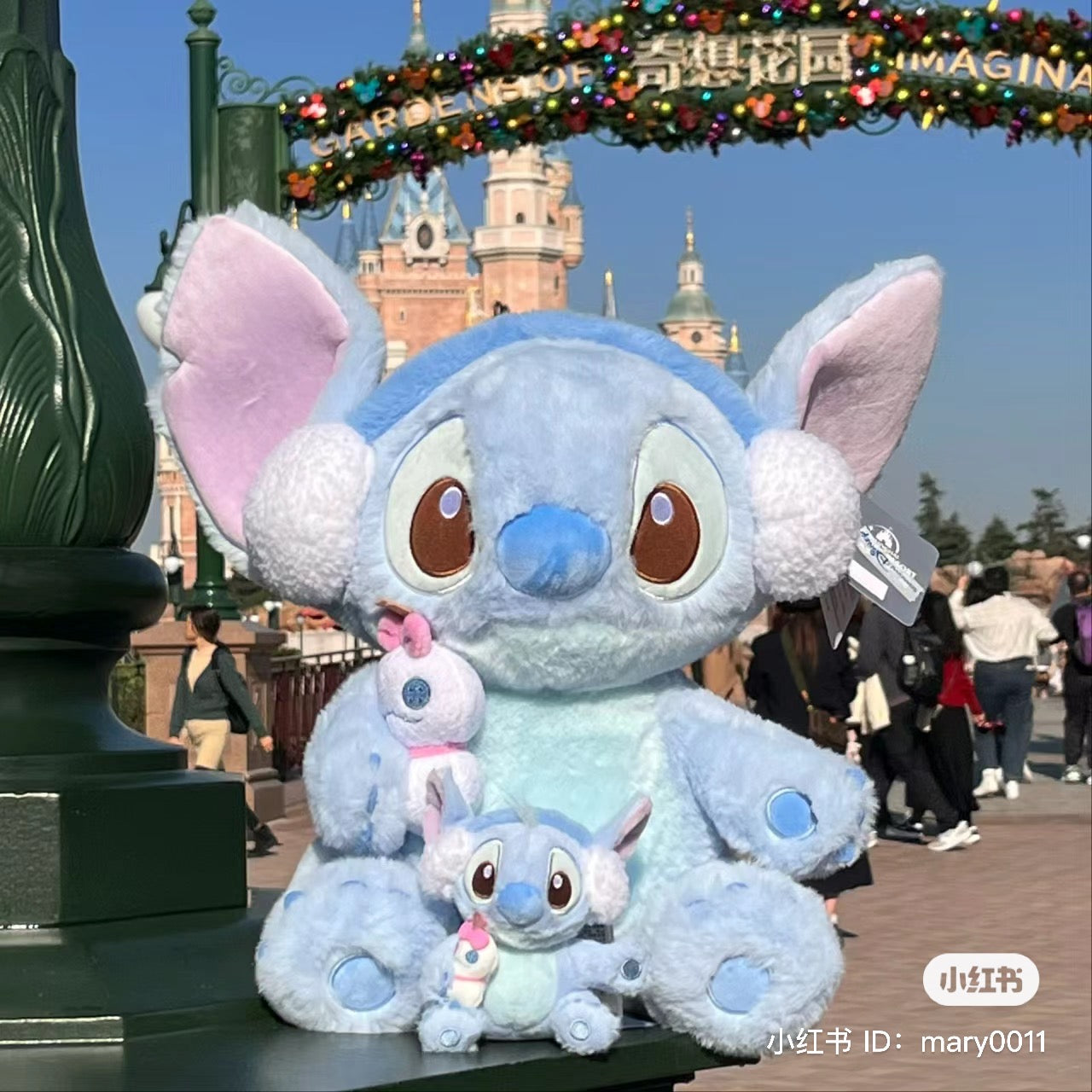 Disney SH|冬日限定史迪仔/史迪奇/stitch抱小金公仔/玩偶