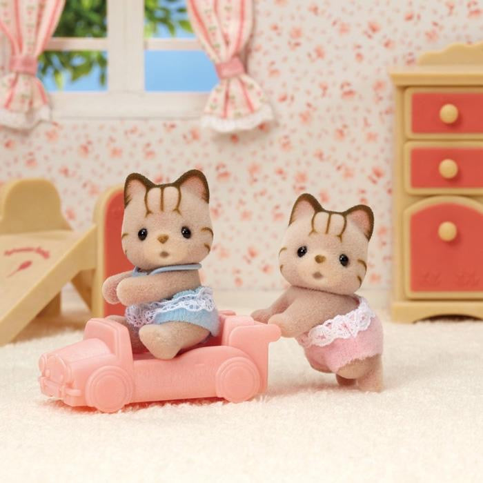 SylvanianFamilies森贝儿家族|Striped Cat Twins三纹猫宝宝双胞胎推车套组/玩具/过家家