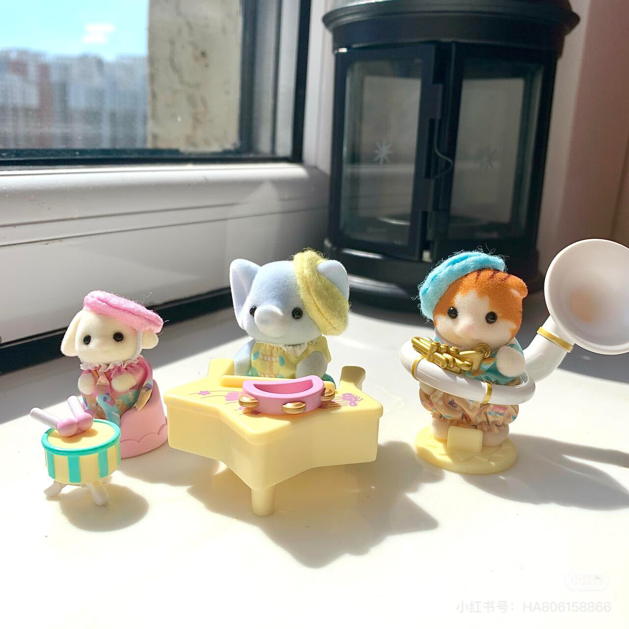 SylvanianFamilies|Kindergarten Concert-Maple Cat/Flora Rabbit/Elephant 5817