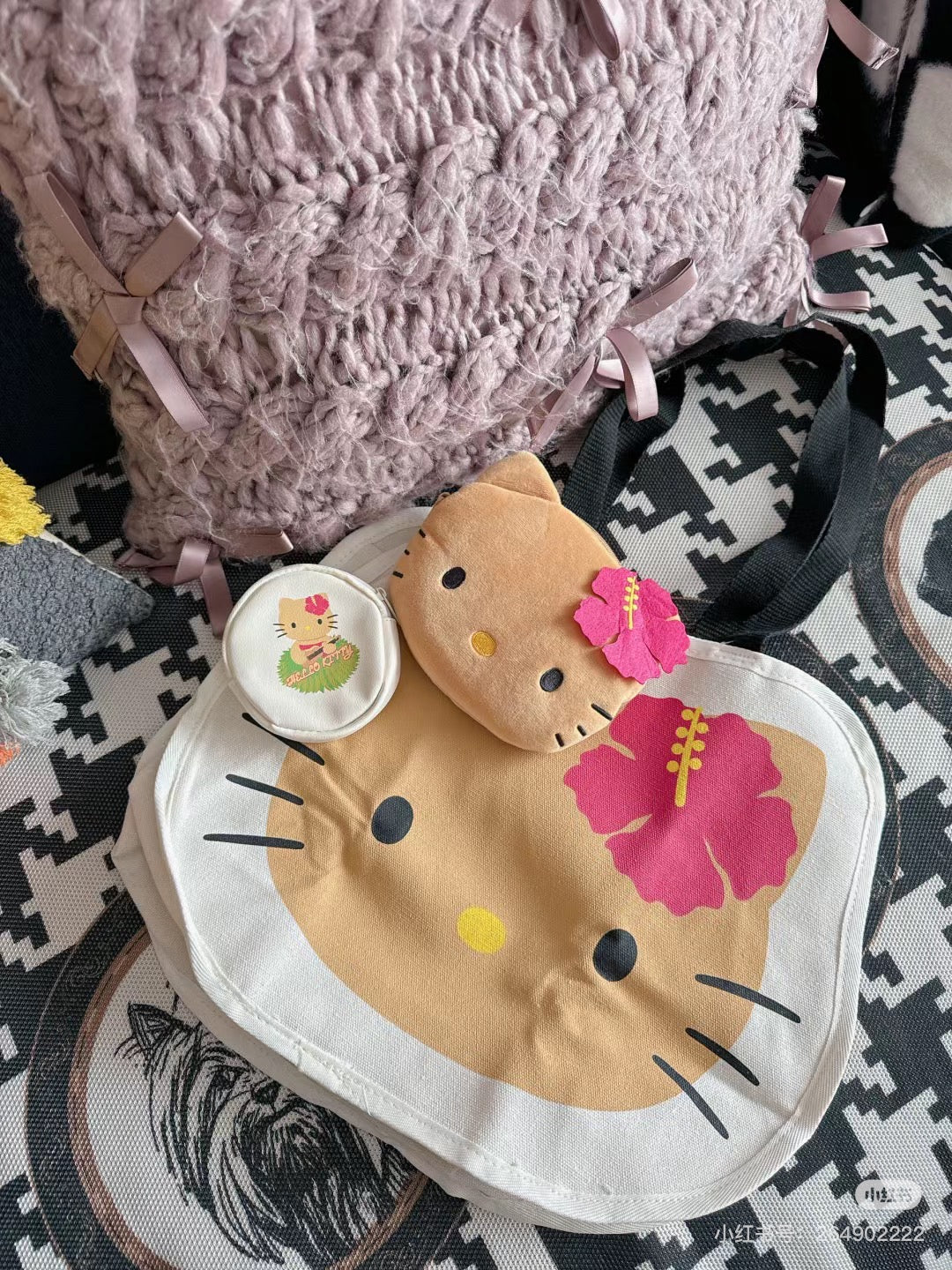 HelloKitty凯蒂猫|黑皮kitty杂志款肩背大脸包包