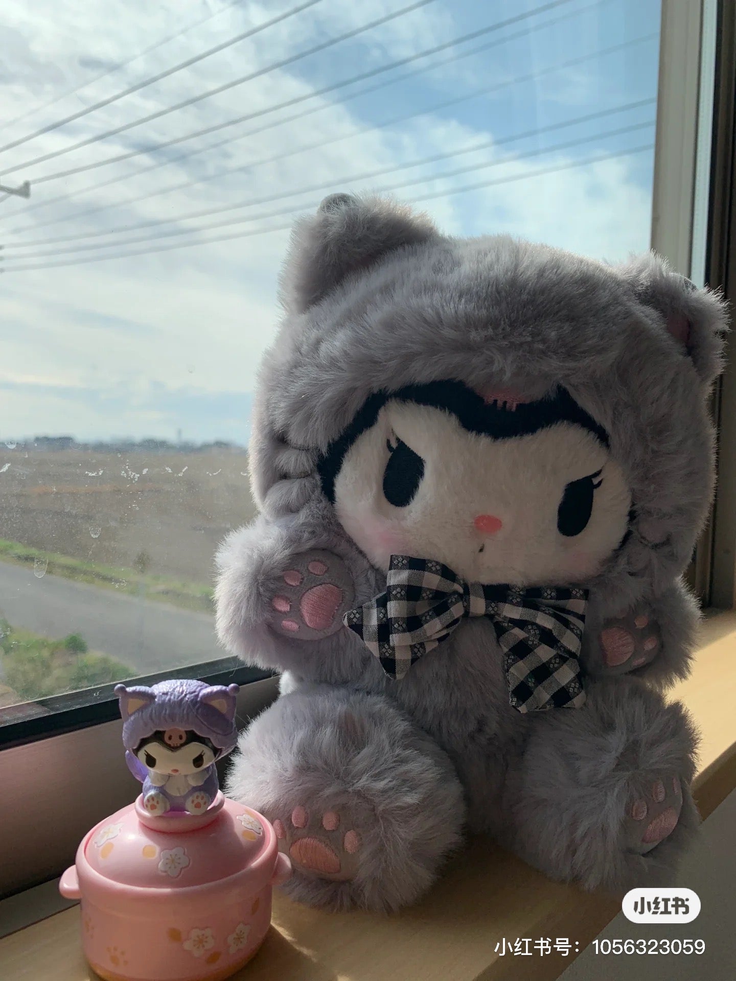 Sanrio|2024奶fufu的限定肉球猫咪系列玩偶/公仔/肉垫垫/粉爪爪/如拿铁系列一样好摸|约17 x 17 x 9cm