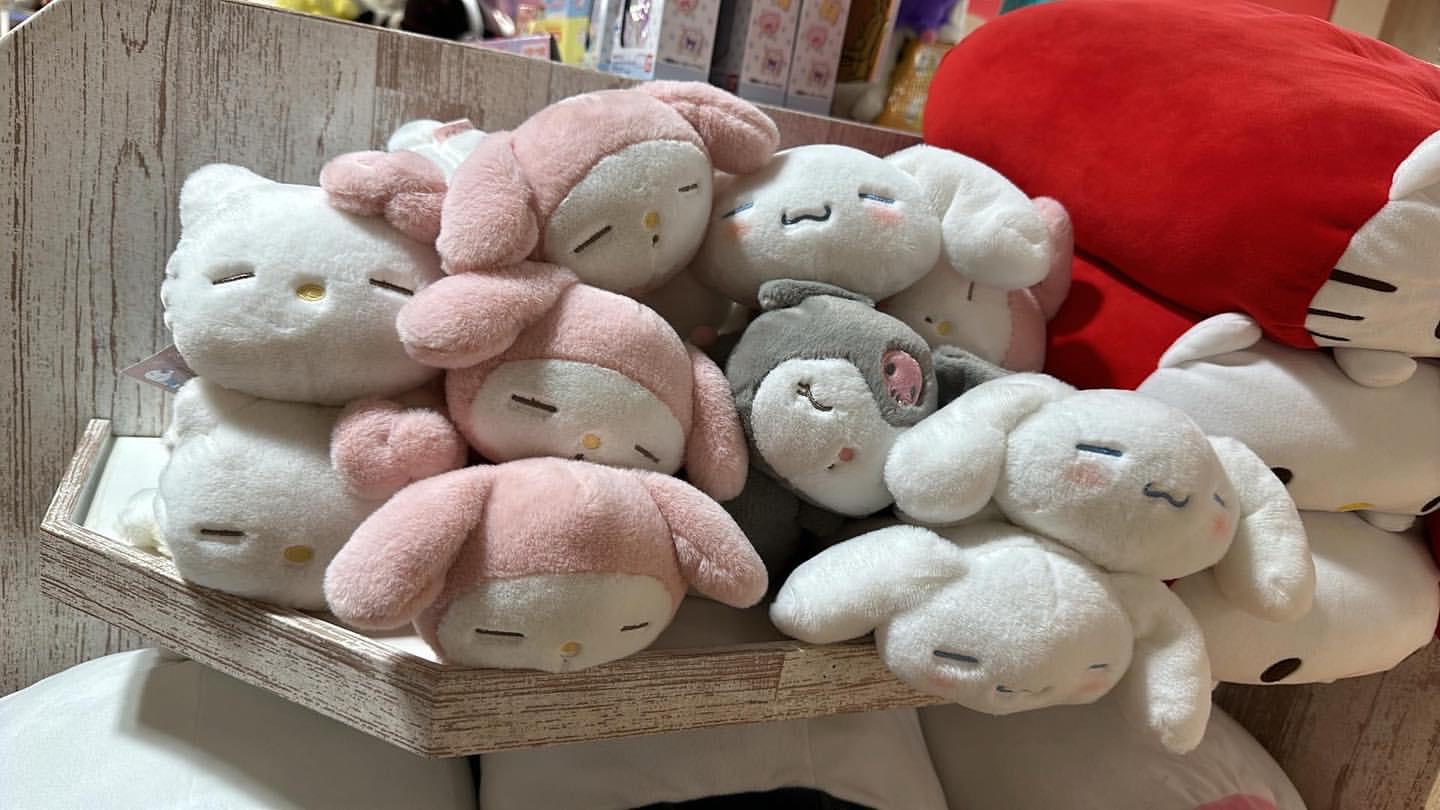 Sanrio|角色毛茸茸笔袋/化妆包/收纳包|約H9.5×W12×D25.5cm