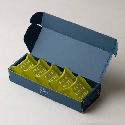 Press butter sand|黄油焦糖奶油夹心酥曲奇/宇治抹茶口味/北海道生奶油|5枚入【24.06.10】