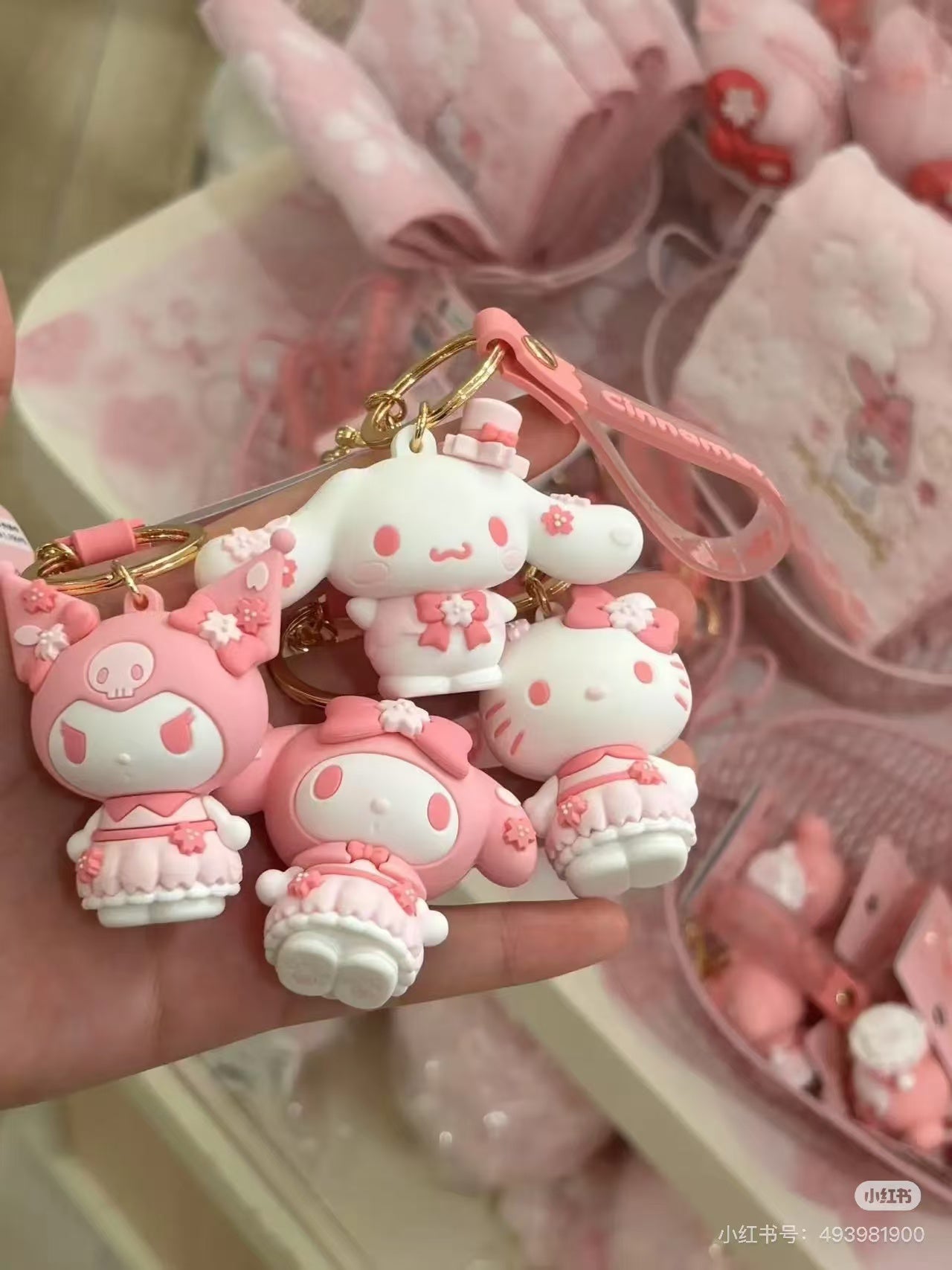 Sanrio|Sakura 2025 3D Keychain|4×3.2×5.2cm approx.