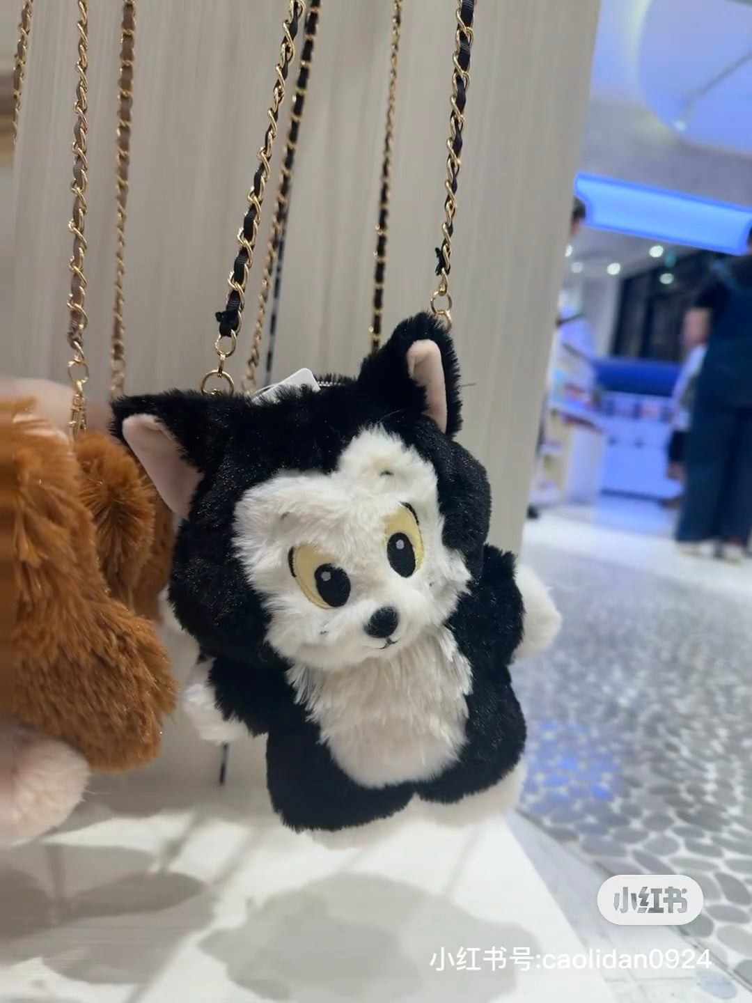 Disney迪士尼| Fluffy Pochette Shoulder Bag - Pinocchio Cat Figaro《匹诺曹》费加罗猫毛绒链条包/斜挎包/手提包|约21×15×10.5cm
