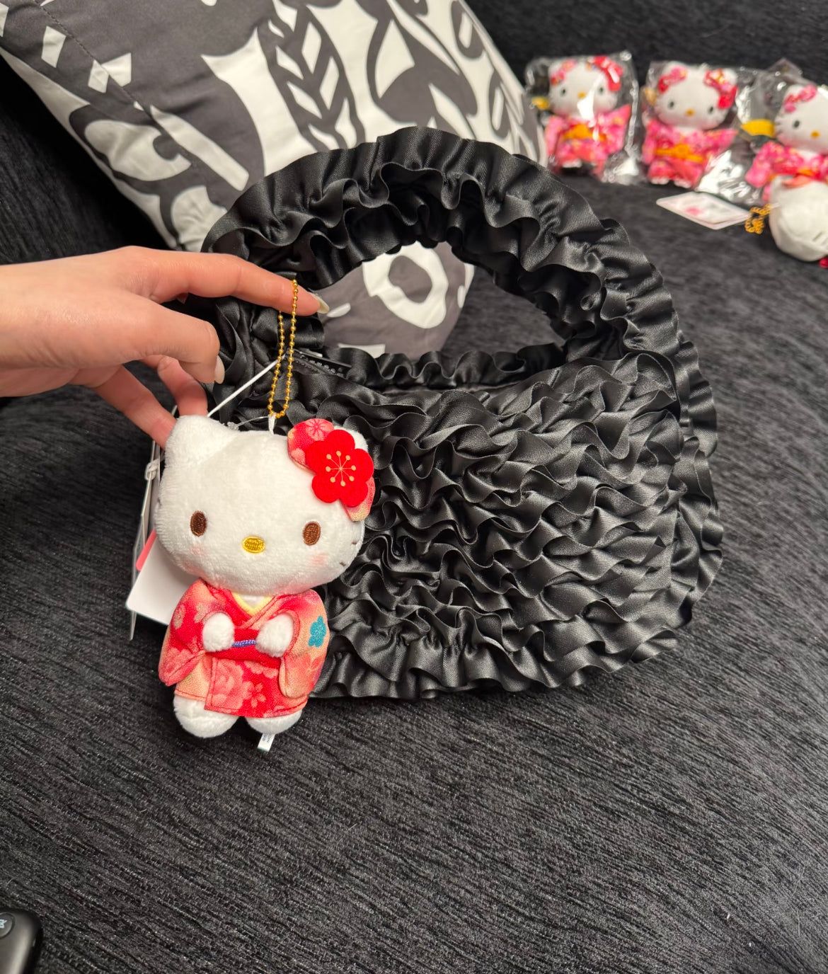 Sanrio|Sakura Kimono Mascot Holder /Plush Keychain |9.5×6.5×15cm approx.