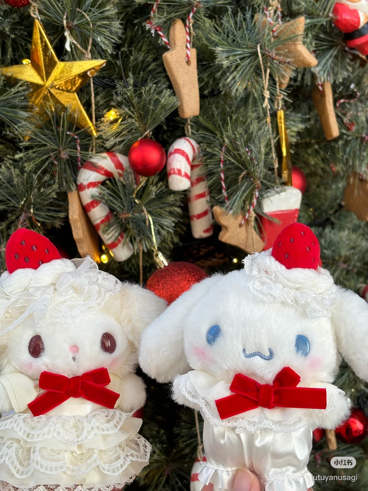 【limit 1】Sanrio|strawberry Shortcake Mascot Holder /Plush Keychain|10 x 6 x 13.5cm approx.