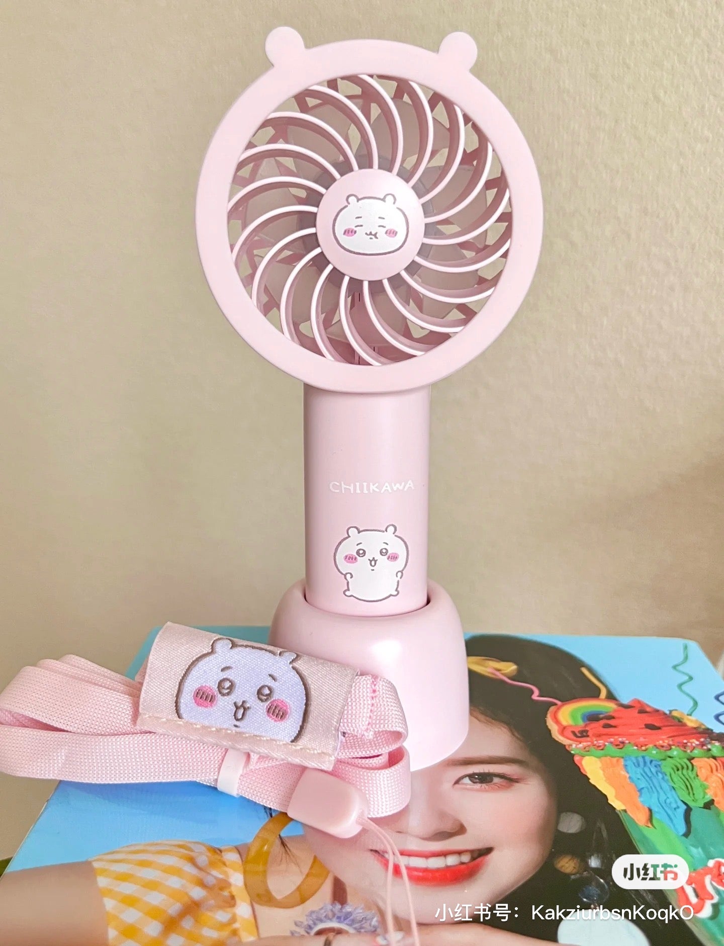 Chiikawa 吉伊卡哇|便携式/手持/挂脖USB充电电风扇|约 H140 x W63 x D38mm