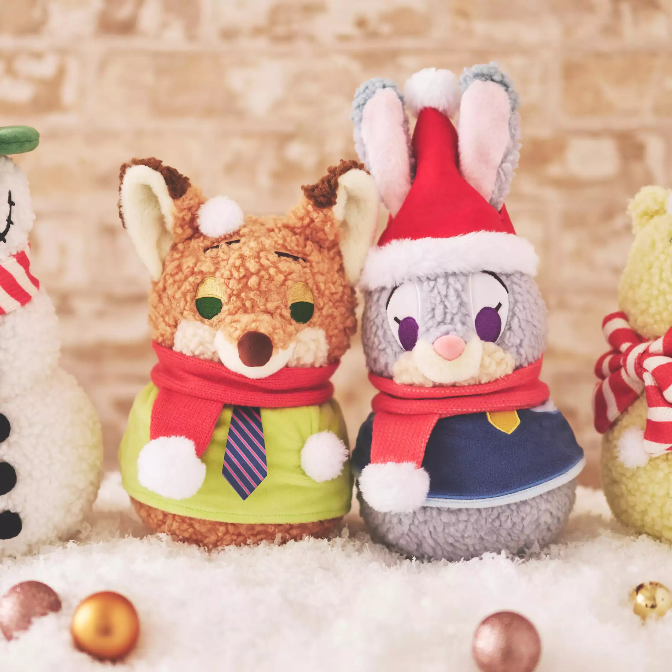 Disney迪士尼|Plush Toy / Snowmen Christmas 2024东迪冬日圣诞限定雪人雪球系列可爱角色毛绒玩偶/公仔|约26.5×18×15cm