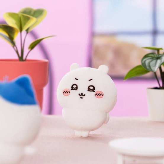 chiikawa|Moon Face Chiikawa Mascot Holder /Plush Keychain|H105×W80×D50mm approx