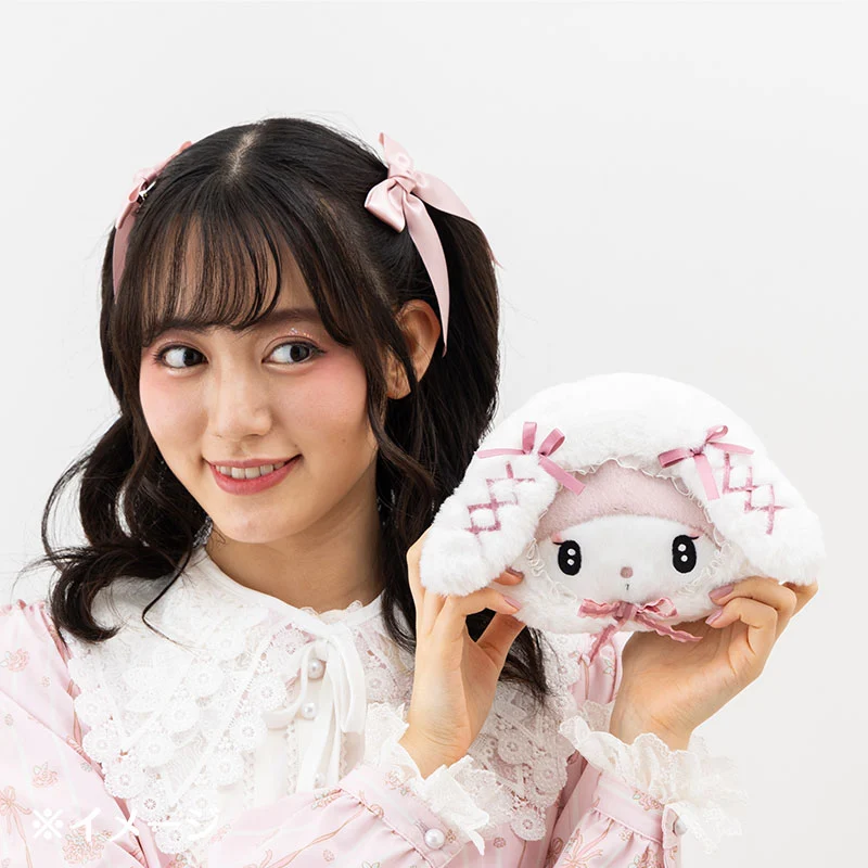 Sanrio|第三代暗黑地雷限定毛绒化妆包/印花防水内里/珍珠拉链头|约20×10×14cm