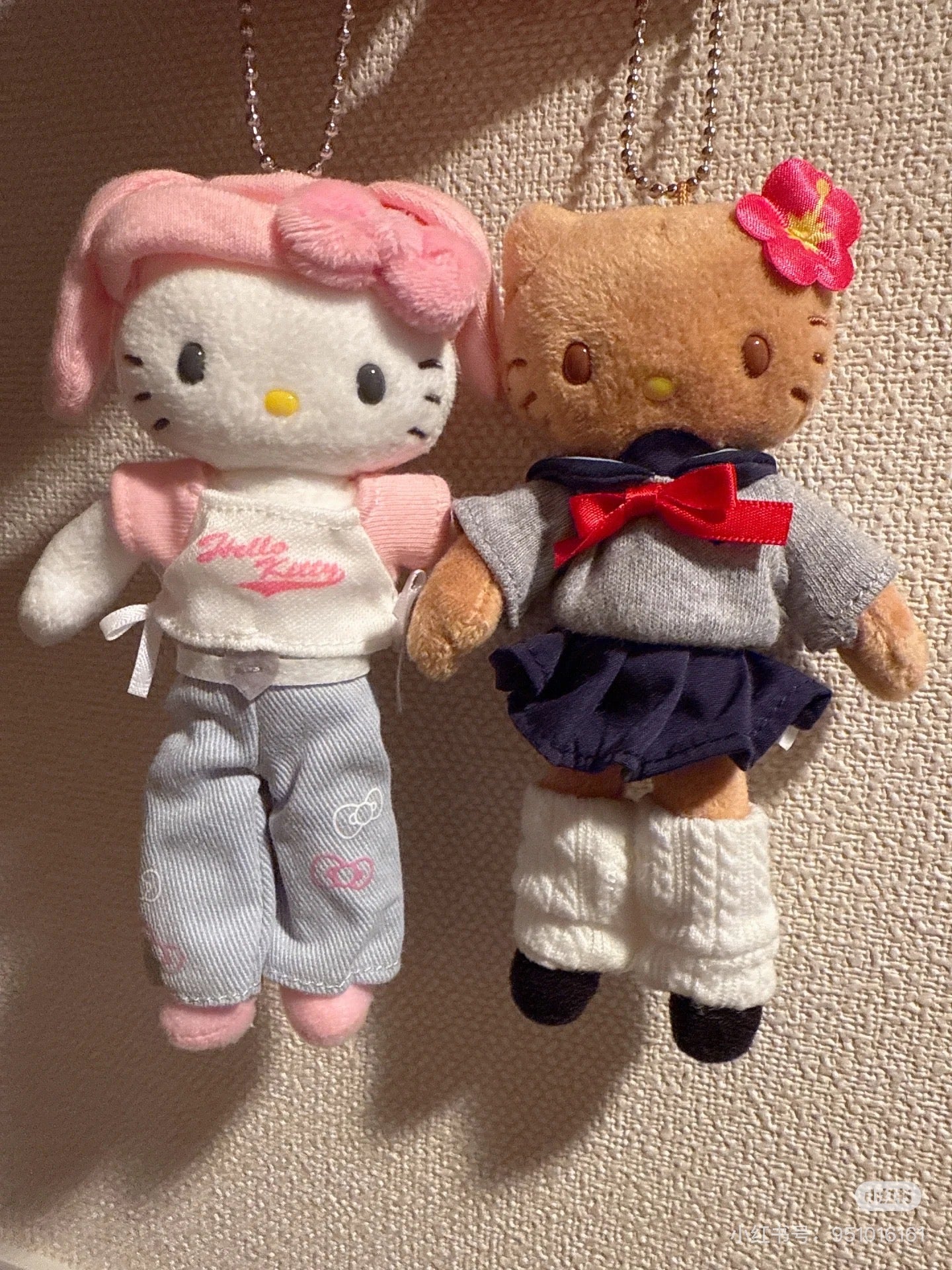 Hello Kitty|Closet Collection Mascot Holder /Plush Keychain|8×3.5×15cm approx.