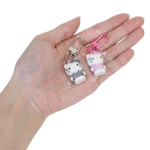 Sanrio|Hello Kitty Houndstooth Figure Charm Keychain Set|19×26×16mm approx.
