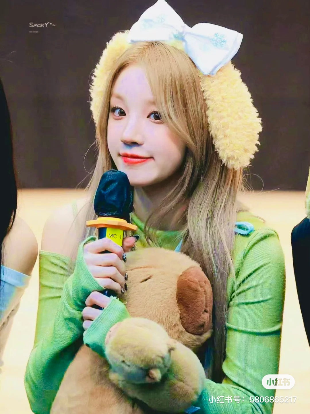 Disney迪士尼|2023东迪冬日限定饼饼蝴蝶结发箍