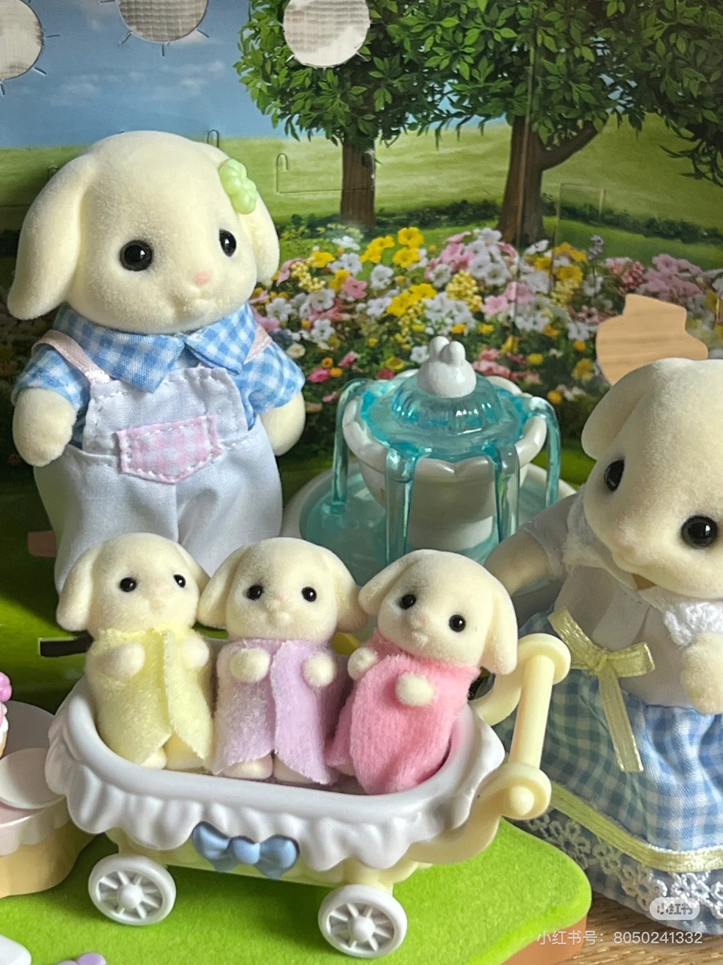 SylvanianFamilies森贝儿家族|Flora Rabbit Family芙罗拉垂耳兔家族一家五口三胞胎套组/玩具/过家家5735