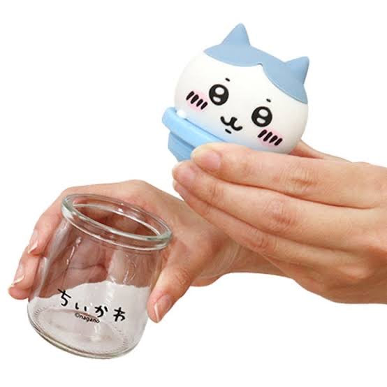 Chiikawa 吉伊卡哇|角色大头玻璃奶瓶糖罐+糖/收纳罐/糖盖子底下还有小脚|约H128×W65×D65mm【25.02 】
