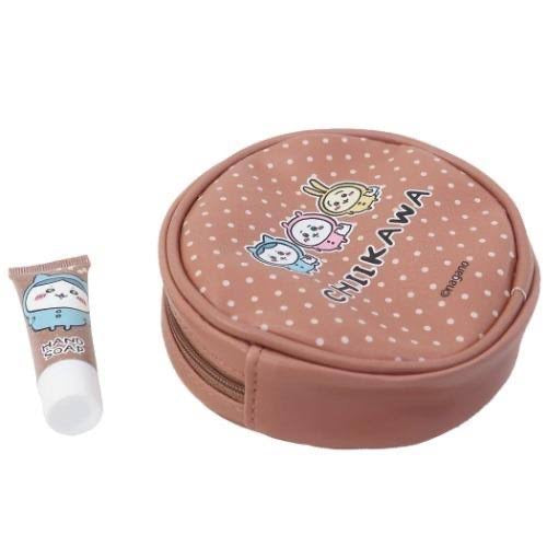 Chiikawa 吉伊卡哇|睡衣派对系列圆形皮质感零钱包+洗手液12g组/反面有3小只|約H120×W165×D60mm