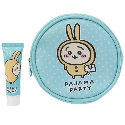 Chiikawa 吉伊卡哇|睡衣派对系列圆形皮质感零钱包+洗手液12g组/反面有3小只|約H120×W165×D60mm