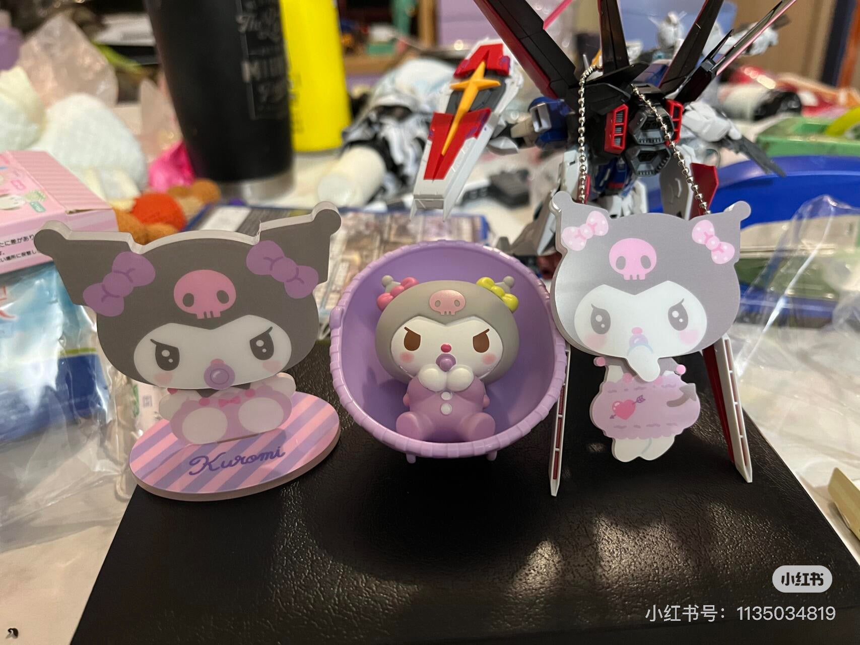 Sanrio三丽鸥|Secret Swaying Acrylic Stand Baby - Blind Box秘密系列摇摇乐吃奶嘴宝宝亚克力立牌盲盒/全8种/可以摇头|1枚入