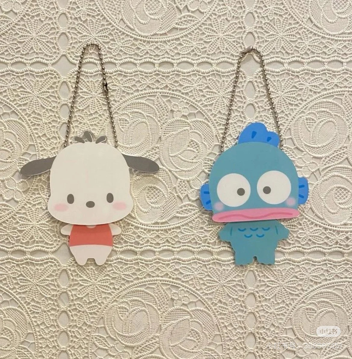 Sanrio三丽鸥|Secret Shaking Acrylic Charm Standard - Blind Box秘密系列可爱角色摇摇乐亚克力吊饰挂件盲盒/可以摇头/全8种|1枚入