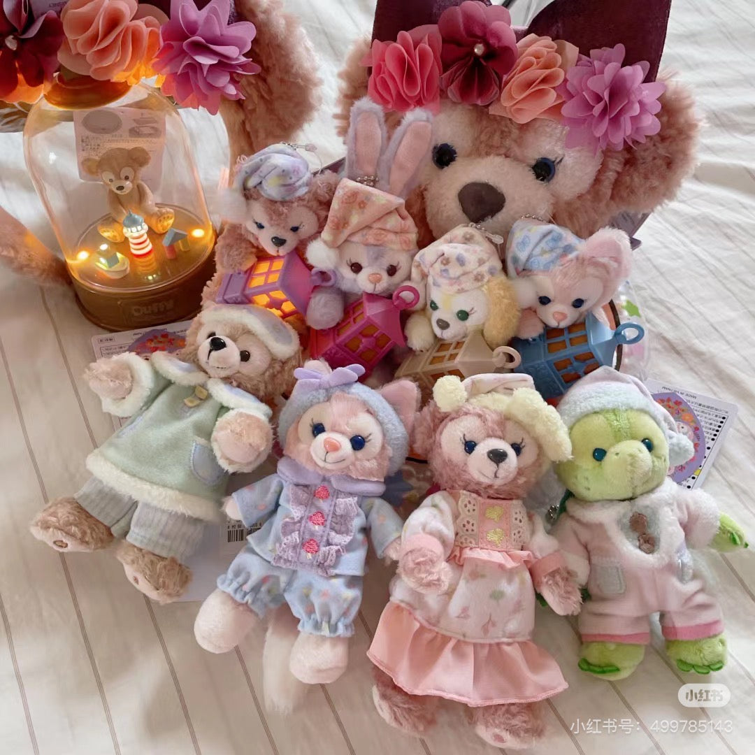 Disney迪士尼|2024东迪秋日睡衣派对系列/Duffy和朋友们站姿毛绒徽章挂件/包挂