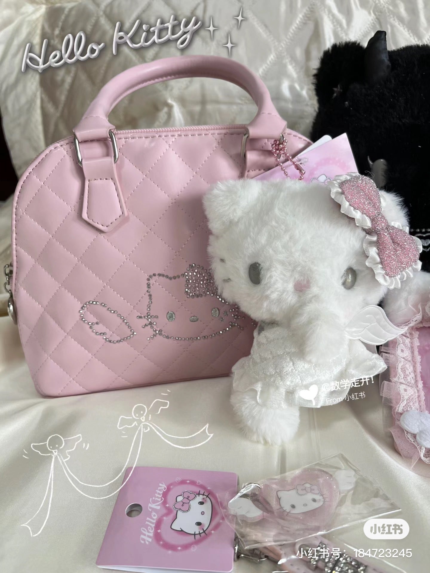 Hello kitty凯蒂猫|Sanrio Hello Kitty 2-Way Boston / Angel and Little Devil天使恶魔两用包|约 32.1 x 31.1 x 8.6cm