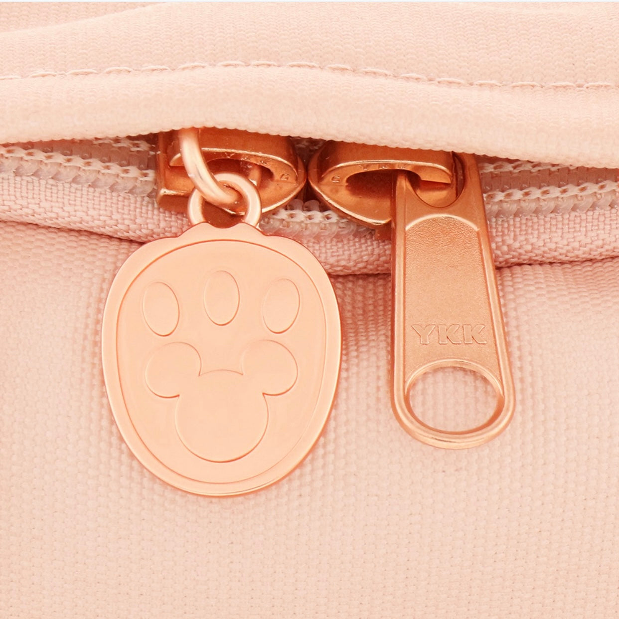 Disney迪士尼|2024东迪春日复活节限定贝儿双肩包/书包/背包|約幅28×奥行9×高さ32cm