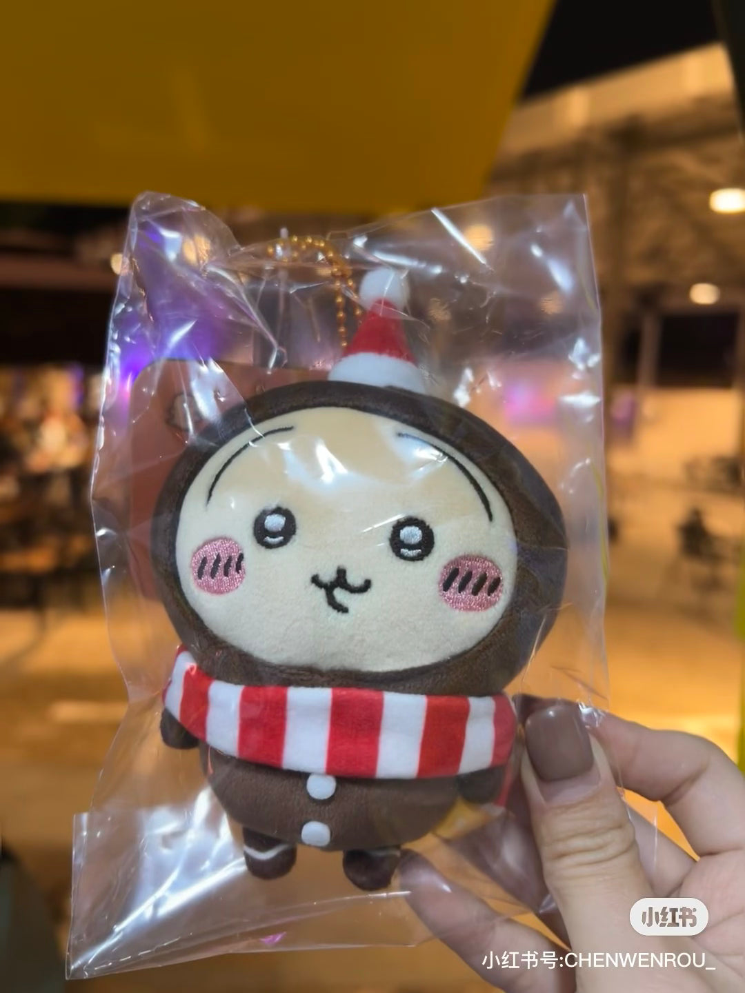 Chiikawa 吉伊卡哇|Plush Keychain 2024圣诞限定姜饼人系列毛绒挂件/包挂|约H140 x W90 x D55mm