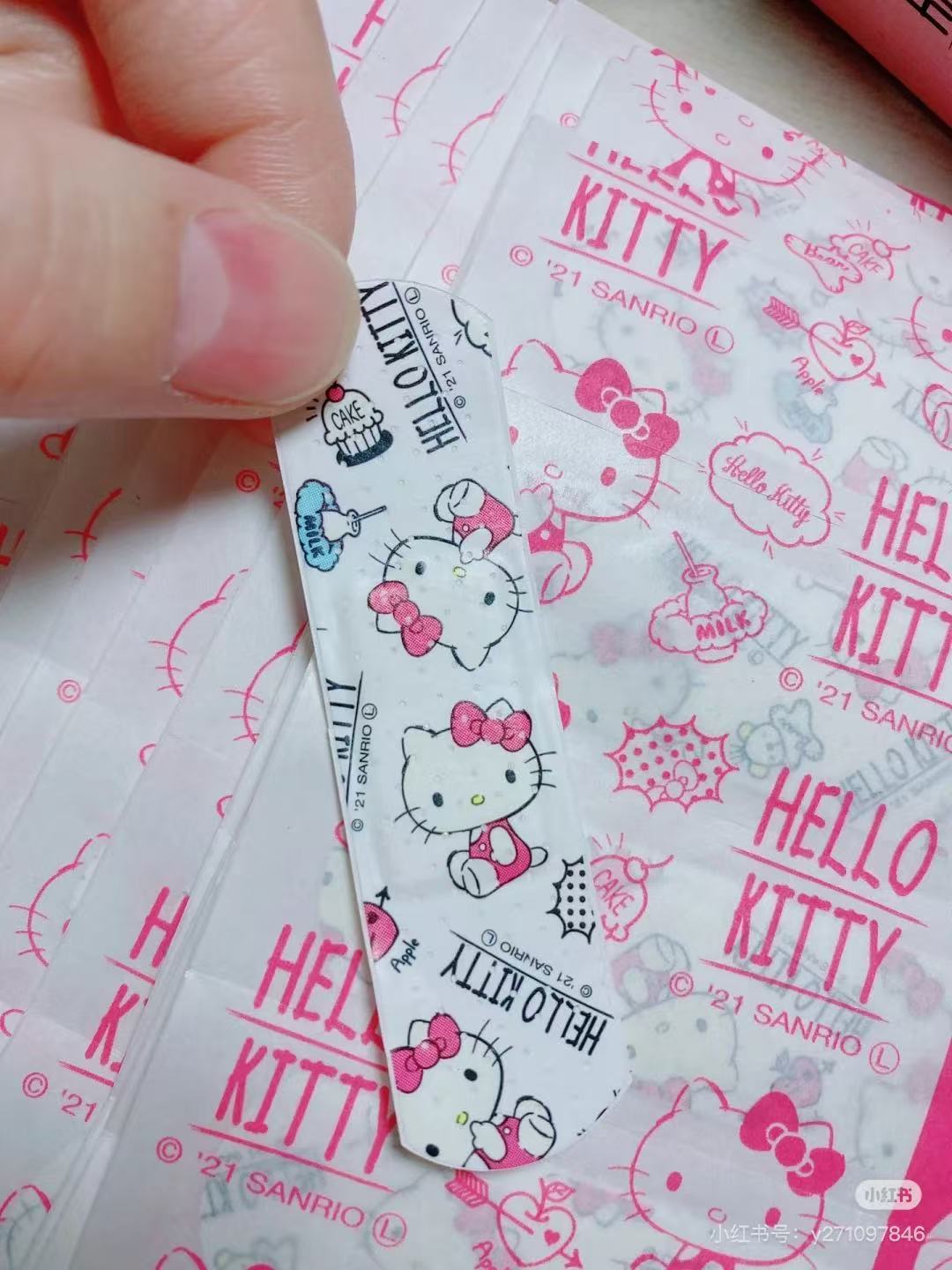 Sanrio|Boxed Adhesive Bandage|100 sheets