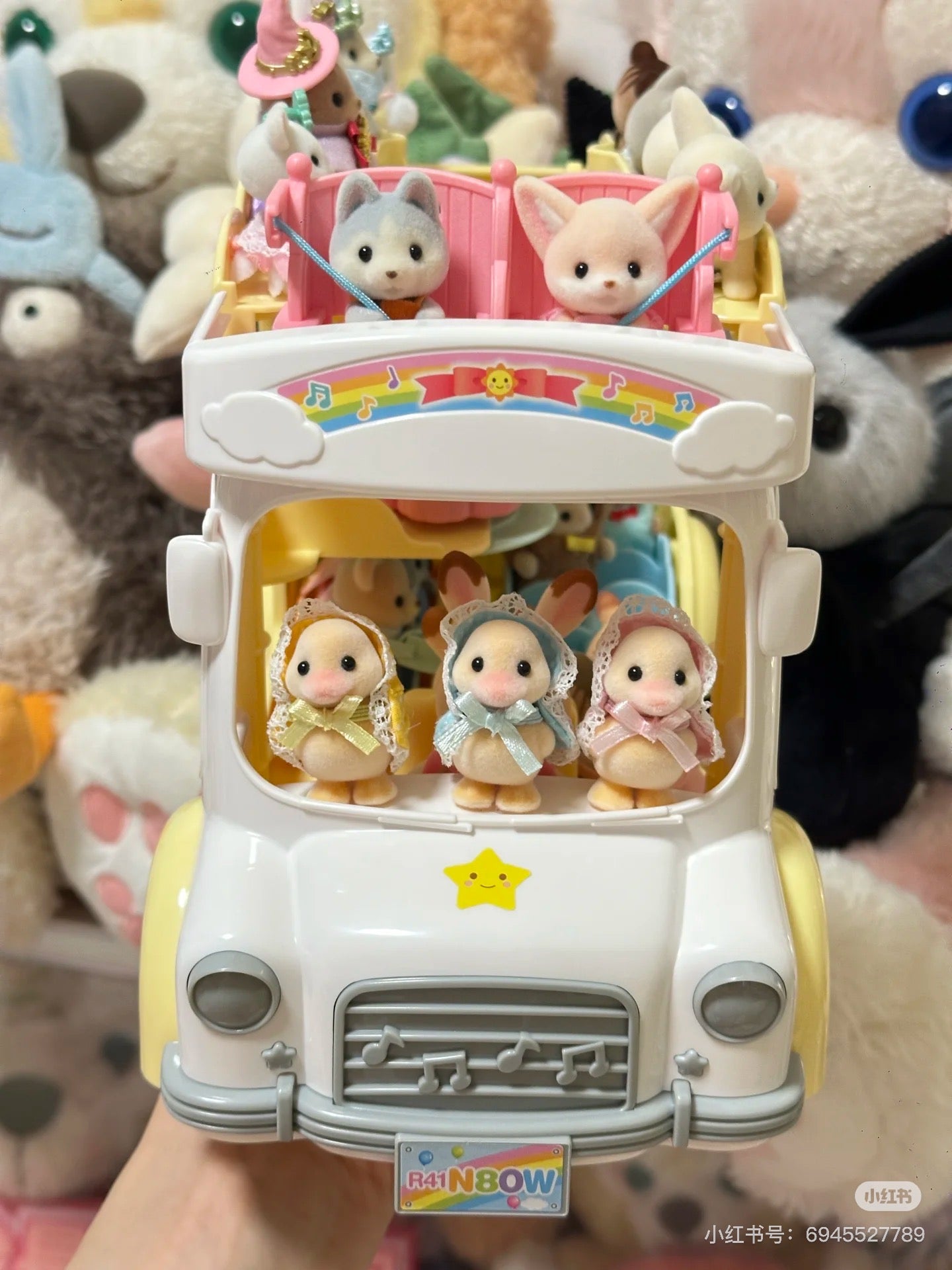 SylvanianFamilies森贝儿家族|Rainbow Fun Nursery Bus 彩虹校车套组/不含玩偶/套组/玩具/过家家5744