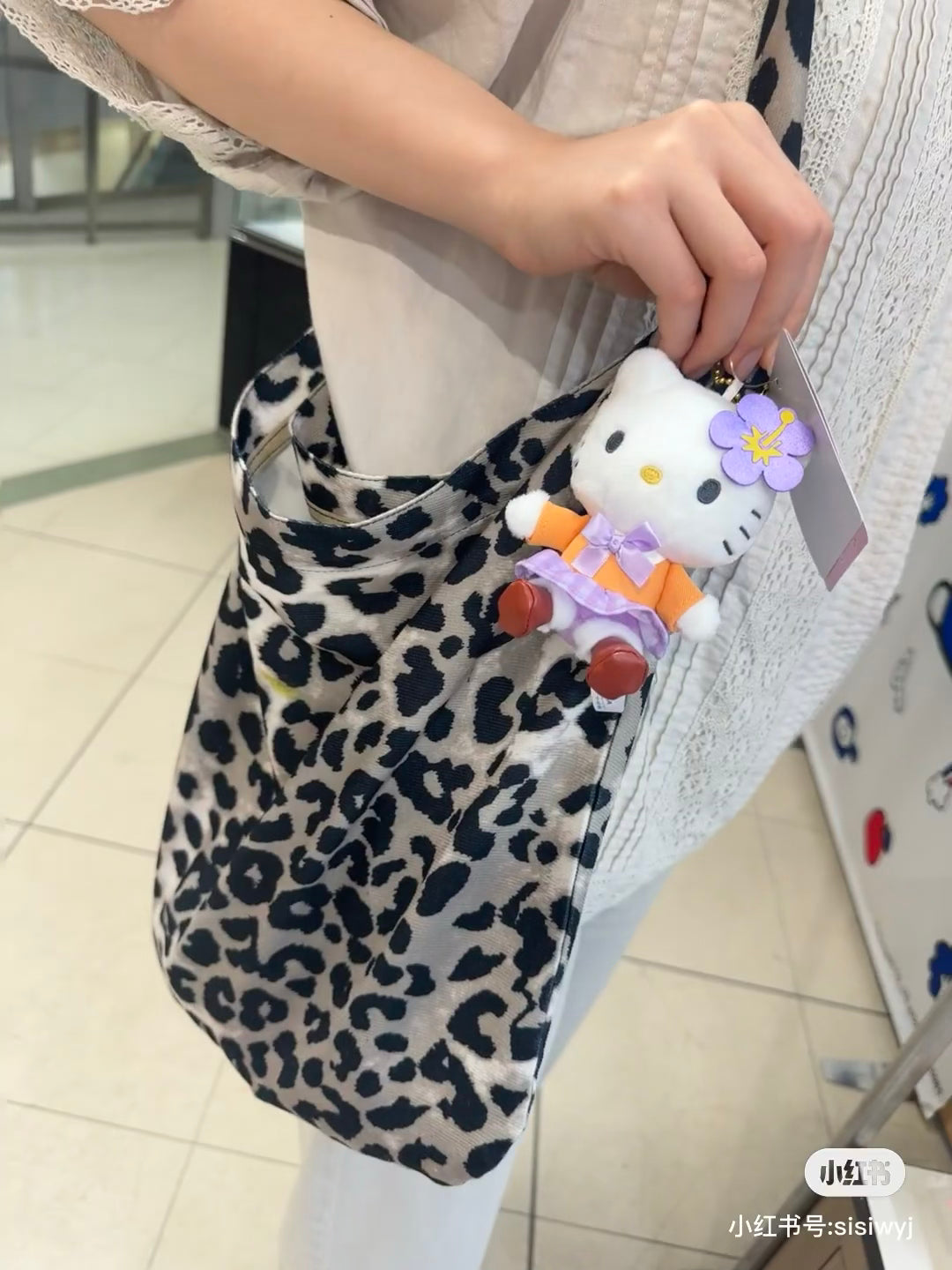 Sanrio|Hello Kitty 50th Anniversary Collection Standard Tokimeki Heisei Kogal Mascot Holder /Plush Keychain|10×8.5×4.5cm approx.