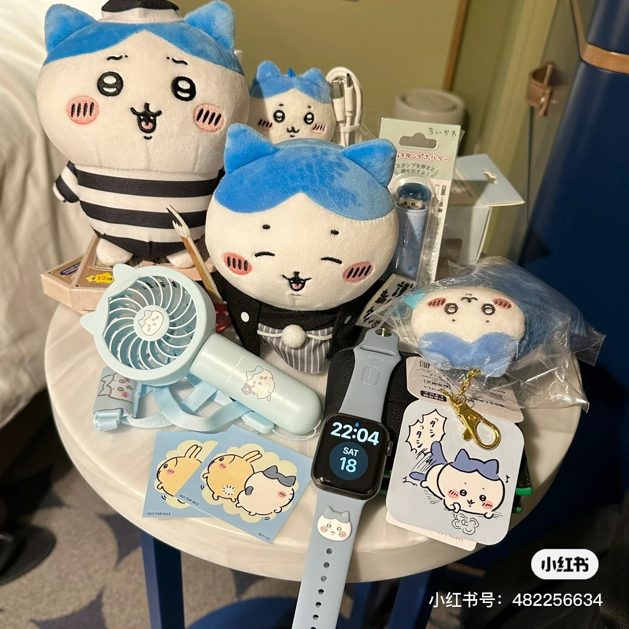 Chiikawa 吉伊卡哇|便携式/手持/挂脖USB充电电风扇|约 H140 x W63 x D38mm