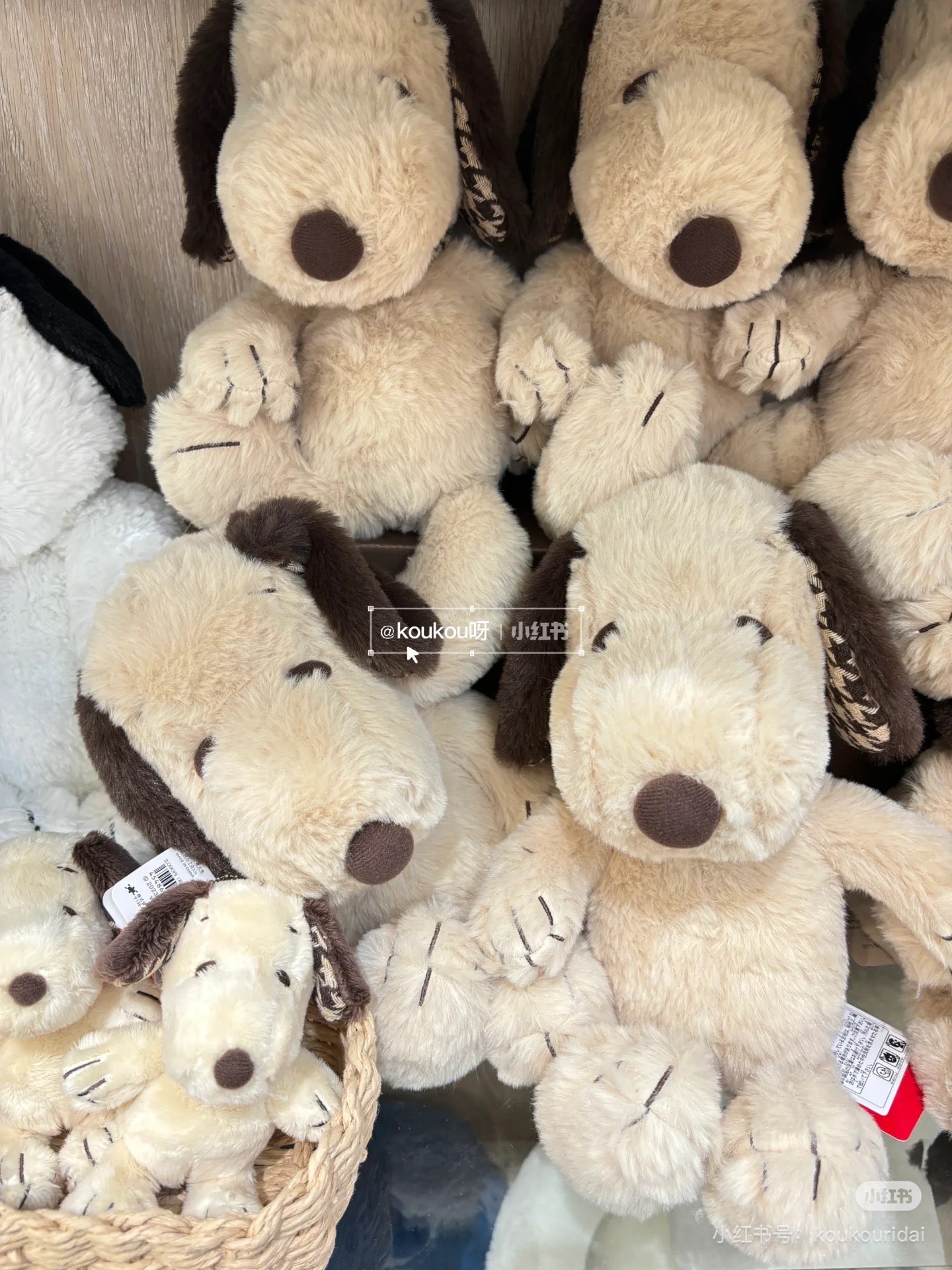 Snoopy史努比|Mocha Check S Plush Toy Interior Brown摩卡茶色千鸟格耳朵超好摸S号毛绒公仔/玩偶|约23cm×17cm×16cm