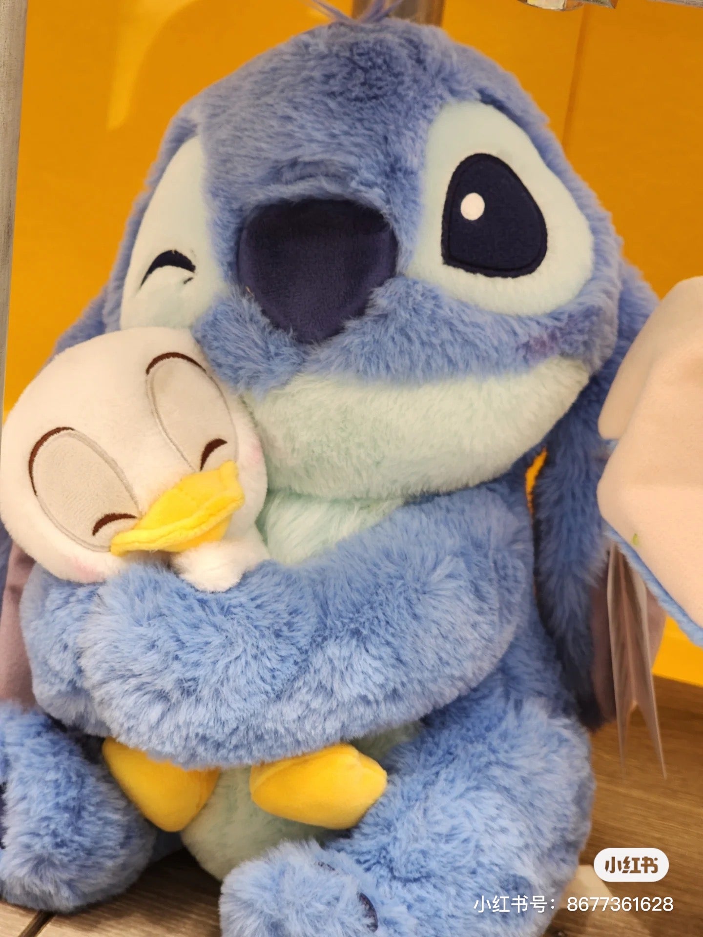 Disney迪士尼|限定史迪仔生日系列抱鸭鸭公仔/玩偶|約 高さ31×幅24×奥行き21cm