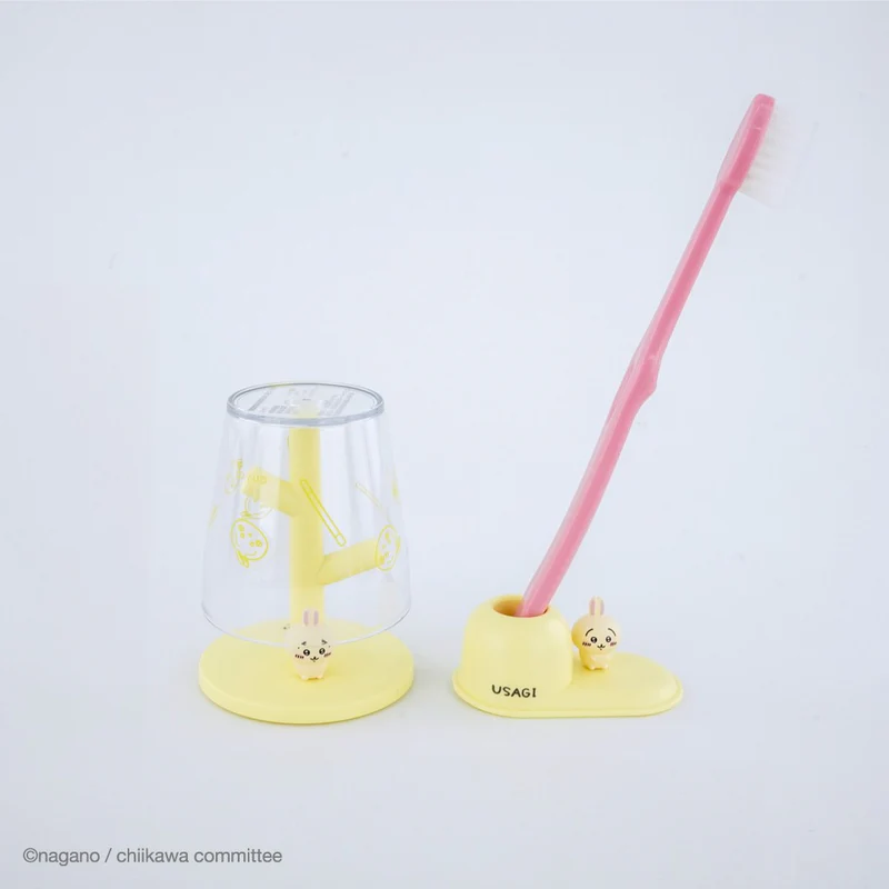 Chiikawa 吉伊卡哇|Toothbrush Stand可爱角色PVC牙刷站立架|约H38×W63×D33mm