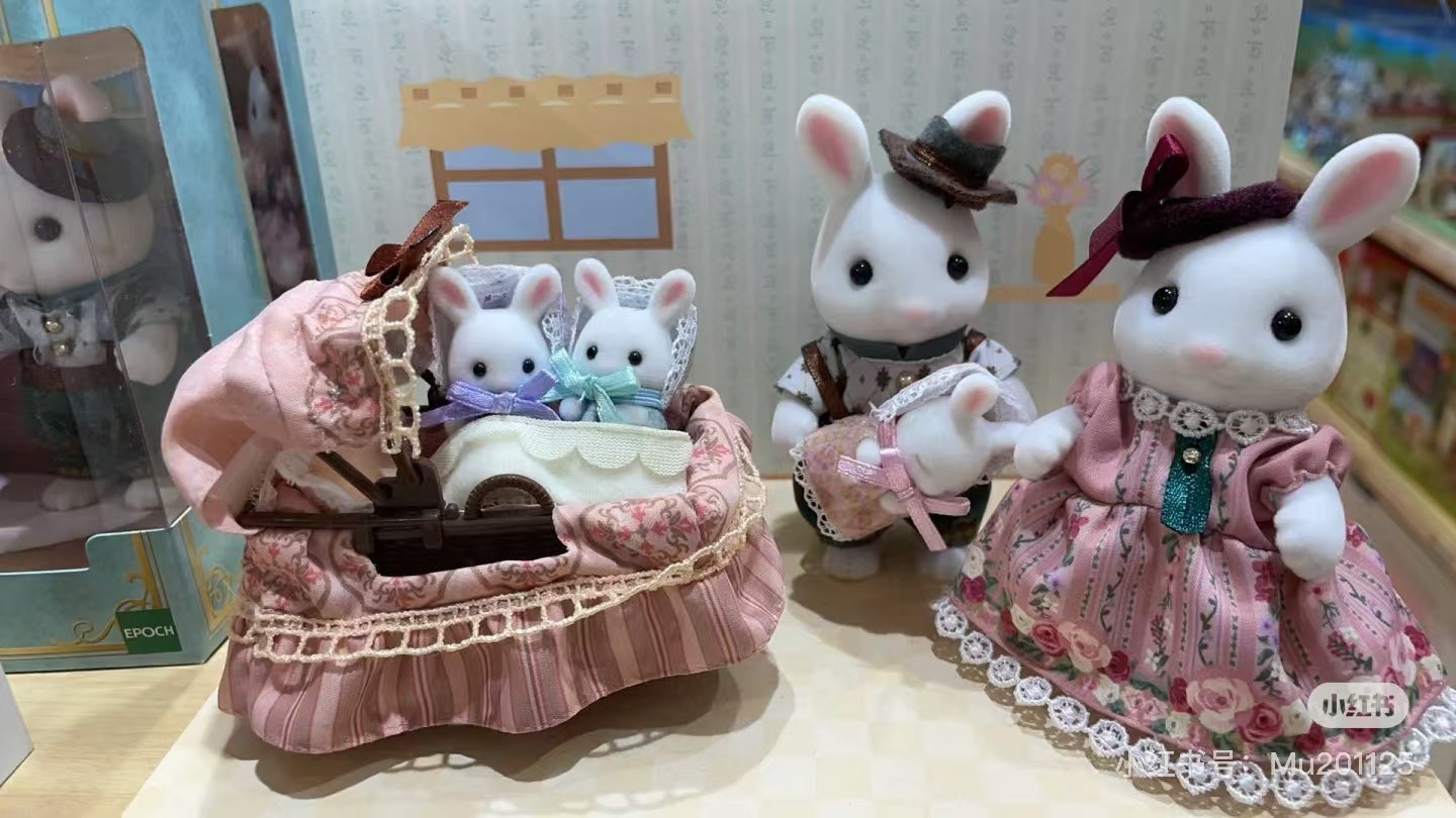 SylvanianFamilies|White Rabbit Family EPOCH Calico Critters