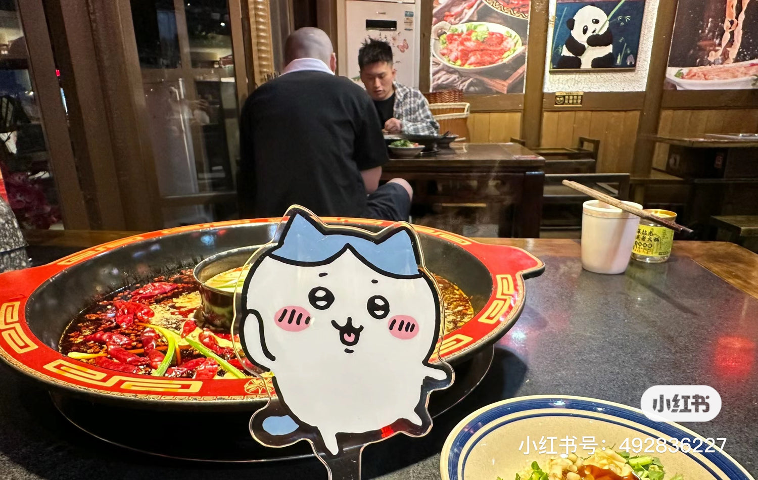 Chiikawa 吉伊卡哇|可爱角色自拍棒|約H115×W77×D7mm