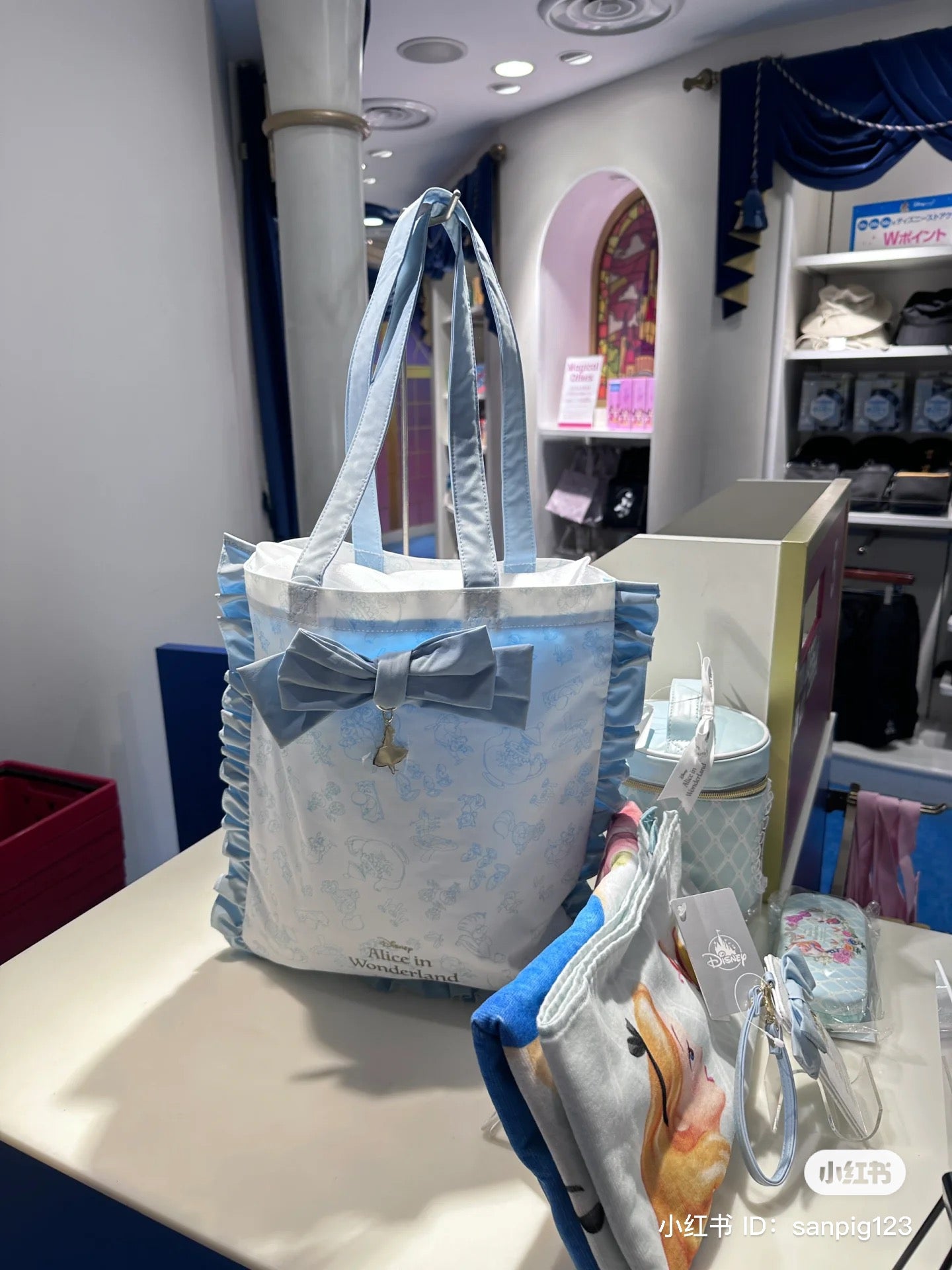 Disney|爱丽丝梦游仙境Alice Sweet Garden甜蜜花园茶会特辑超美水色公主吊坠花边大蝴蝶结托特包/单肩包/颜色超美|約 縦38×横34×厚み1(cm)
