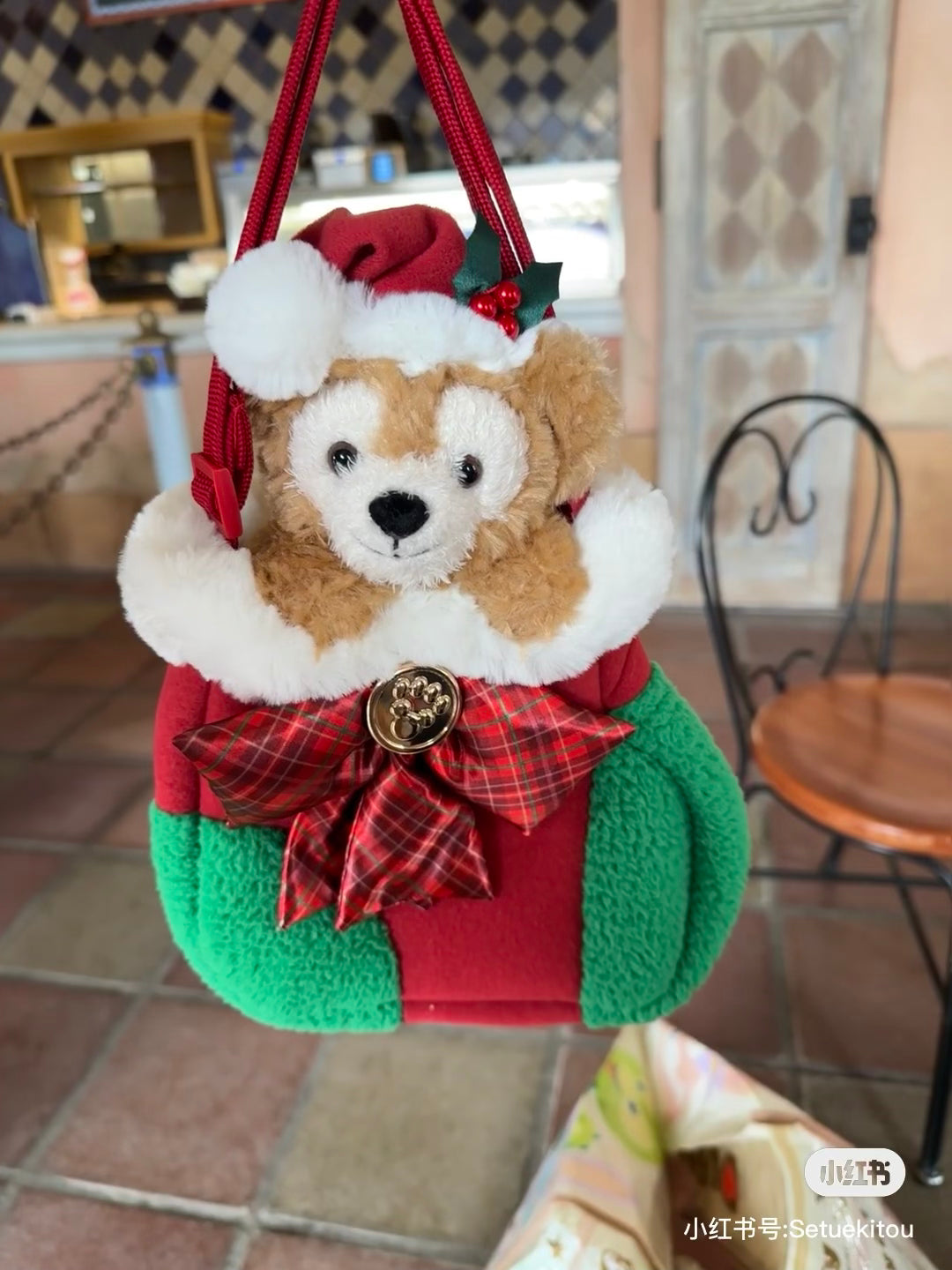 Disney迪士尼 |东迪冬日Duffy达菲圣诞袜子斜挎包/收纳包/背后有拉链