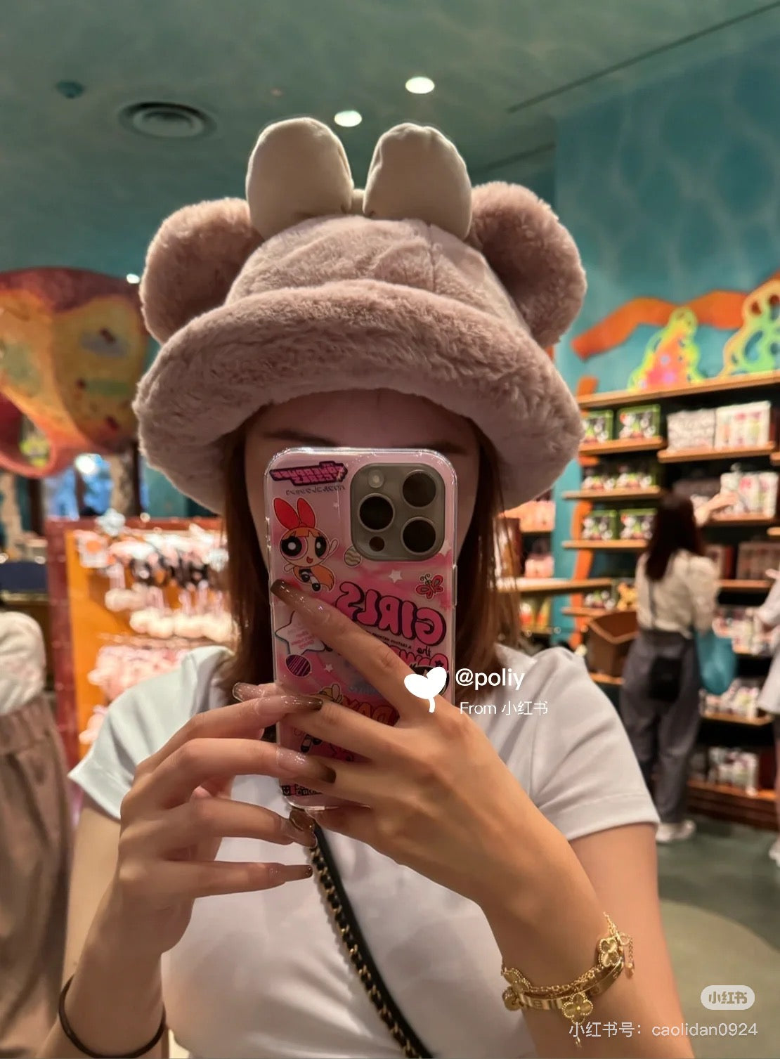 Disney迪士尼|2024东迪冬日达菲和他的朋友们软乎乎毛绒帽子