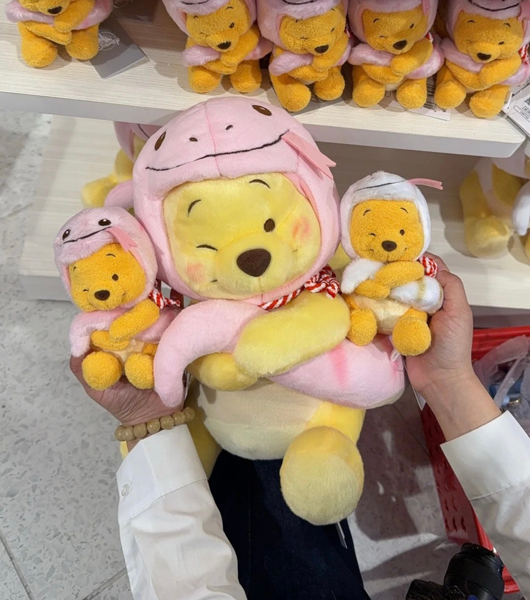 Disney迪士尼|东迪2025蛇年限定pooh噗噗维尼玩偶M号公仔|約高さ36×幅26×奥行き26(cm)