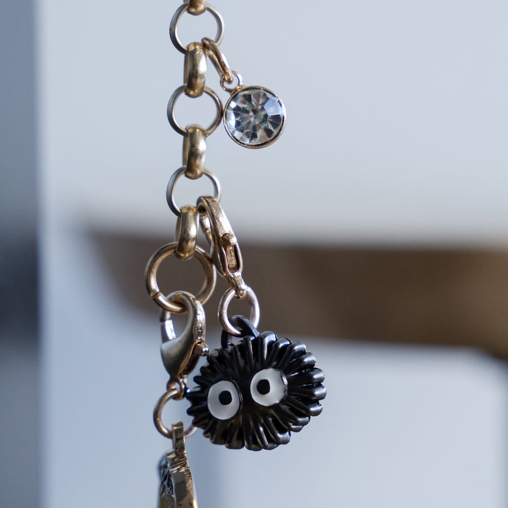 My neighbor totoro|宫崎骏限定龙猫煤球手链式串串钥匙扣/charms可以摘除或换位|約19×2.2×0.3 cm