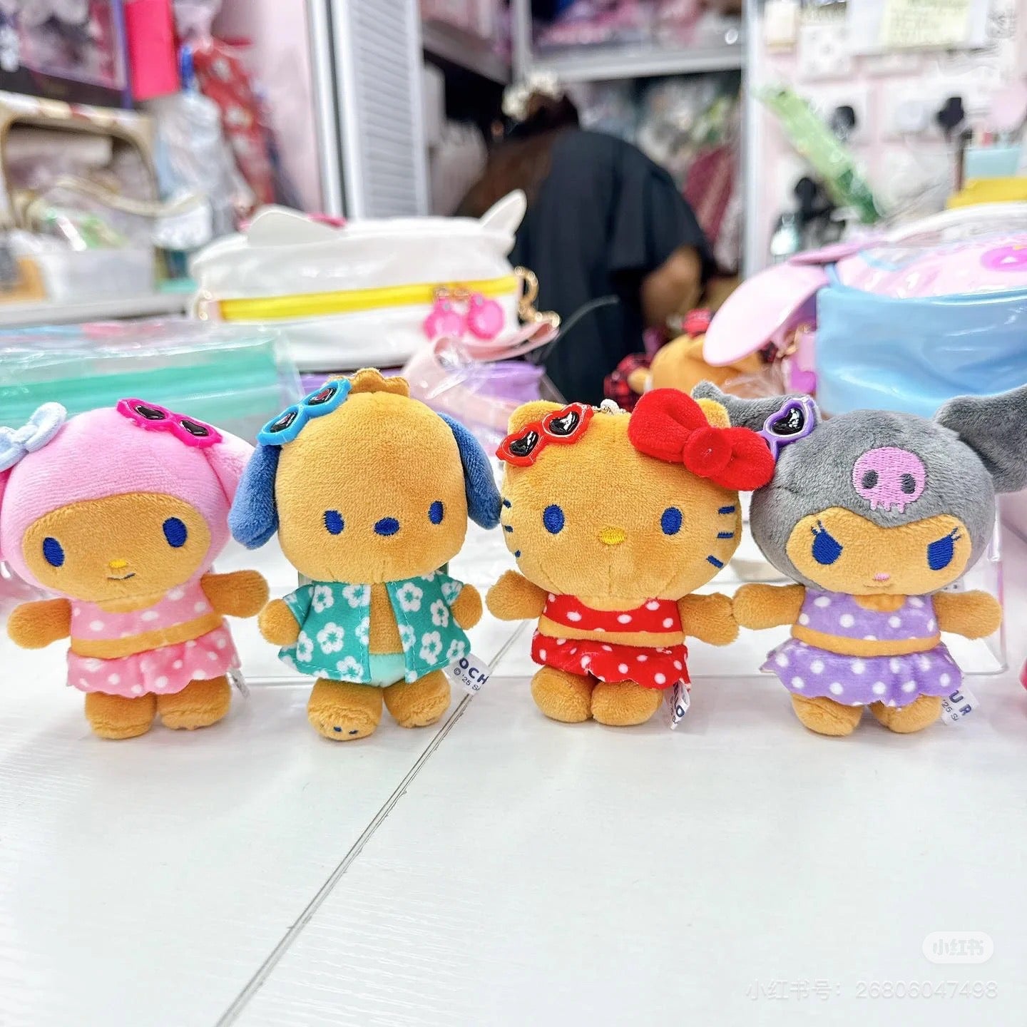 Sanrio|Tan Swimsuit Party Sunglasses Mascot Holder /Plush Keychain|105×100×50mm approx.